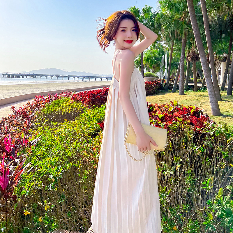 Sling long temperament pure Korean style crimp dress