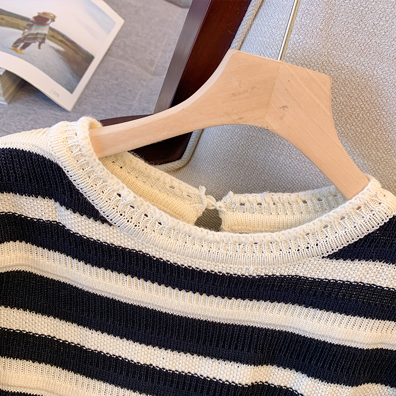 Stripe knitted T-shirt short sleeve crochet tops