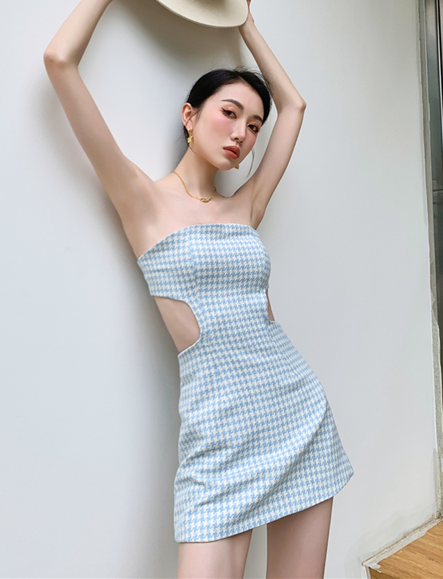 Sexy wrapped chest blue fashion and elegant dress