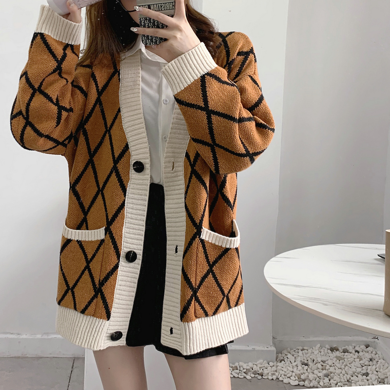 Knitted loose coat grid retro sweater for women