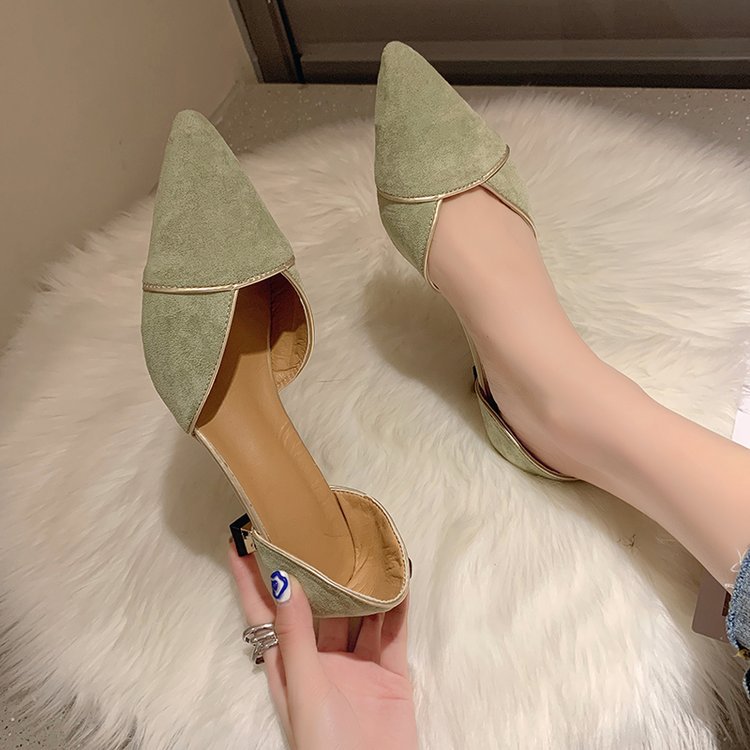 Fashion summer Korean style pointed sandals