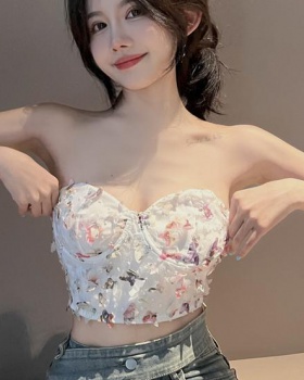 Stereoscopic sexy short wrapped chest tops for women