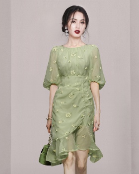 Fashion lotus leaf edges embroidered elegant dress