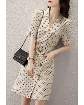 Pinched waist dress loose business suit for women