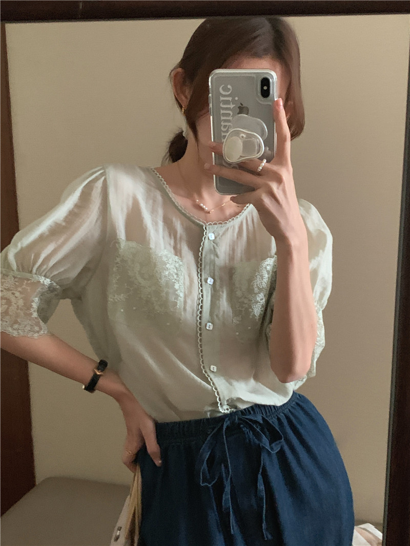 Short sleeve lace Korean style chiffon splice shirt