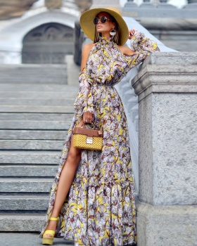 Raglan sleeve European style halter dress
