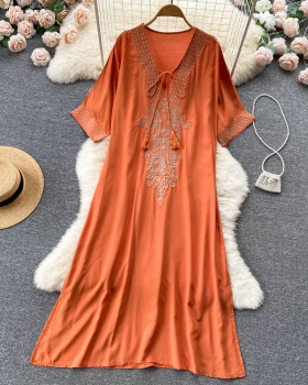 Loose summer cotton linen slim embroidery dress