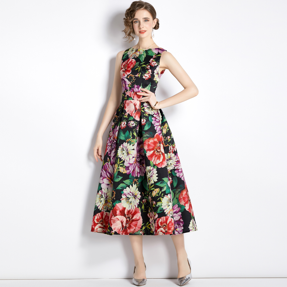 Sleeveless clipping stereoscopic pinched waist dress