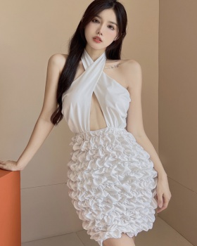 Pure sleeveless halter European style petal dress for women