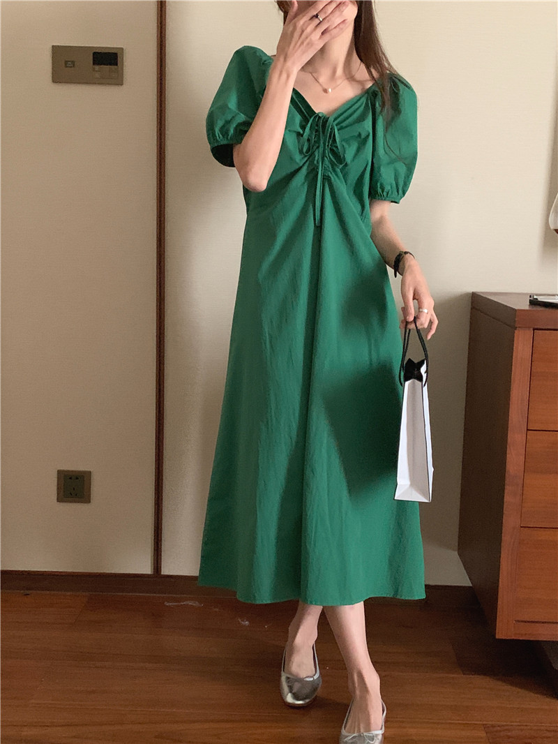 Simple pinched waist slim long temperament pure dress