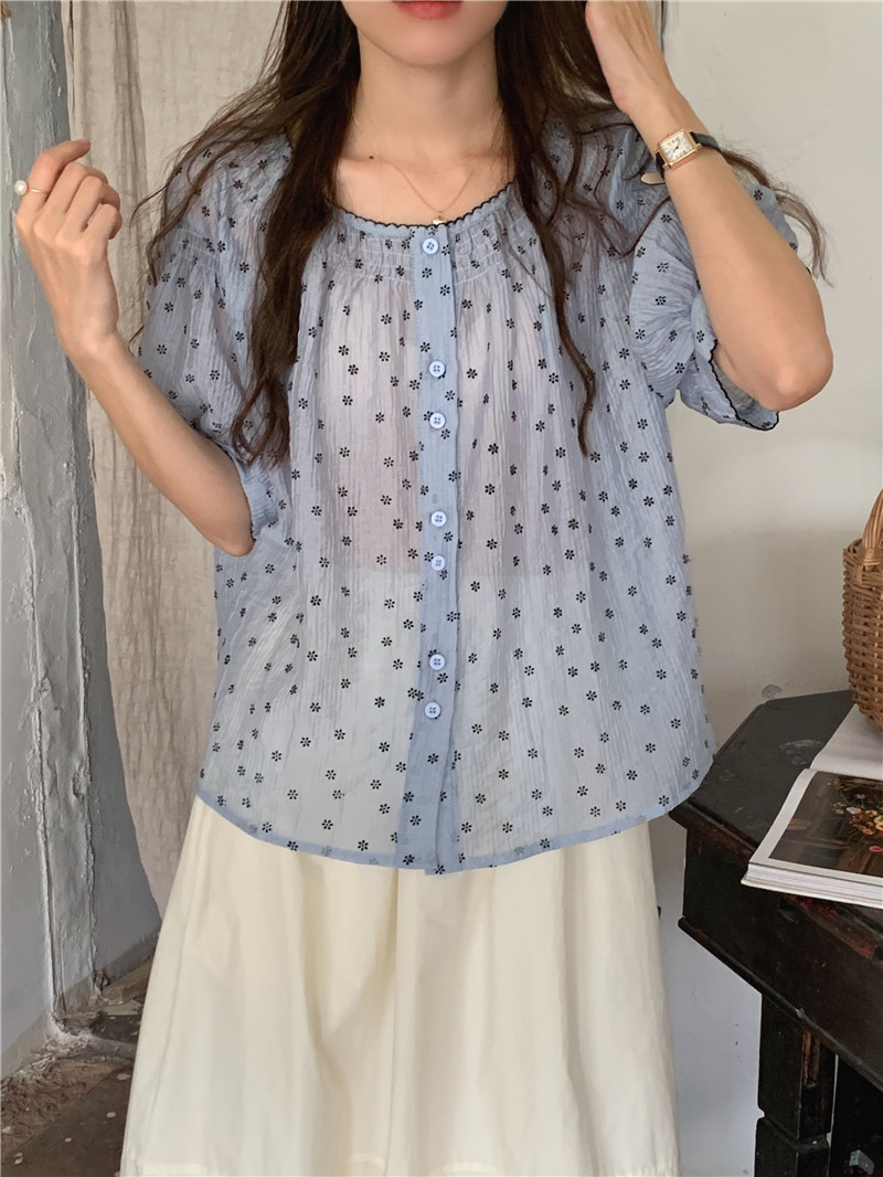 Korean style polka dot lovely sweet short sleeve shirt