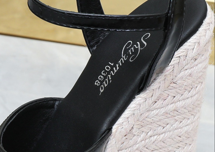Hasp summer high-heeled sandals