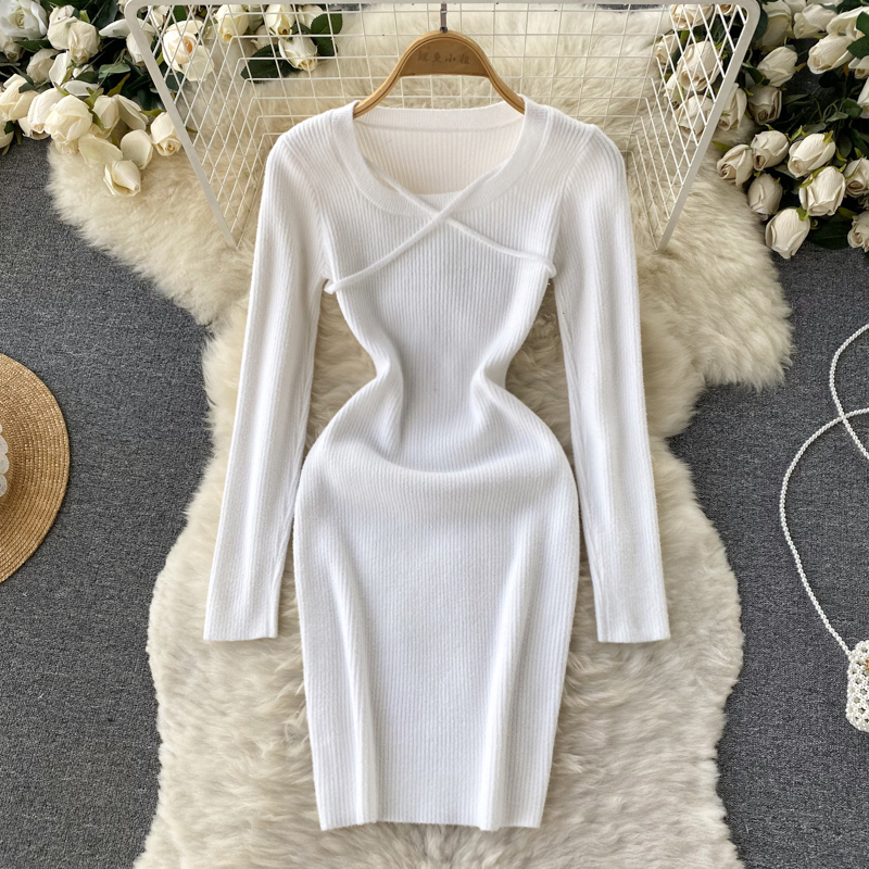 Pure T-back autumn and winter dress for women