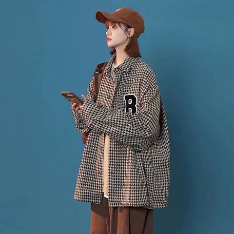 Fashion and elegant loose coat