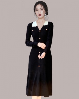 Black long mixed colors split V-neck doll collar knitted dress
