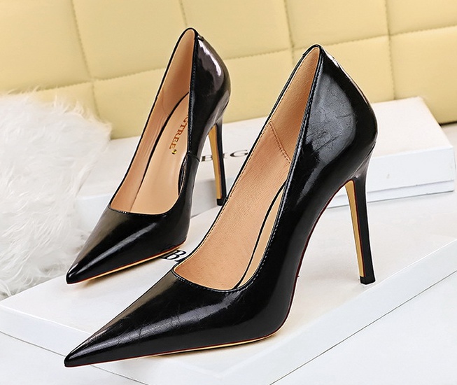 Retro European style shoes sexy simple high-heeled shoes for women
