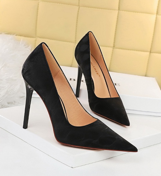Sexy pointed shoes low high-heeled shoes for women
