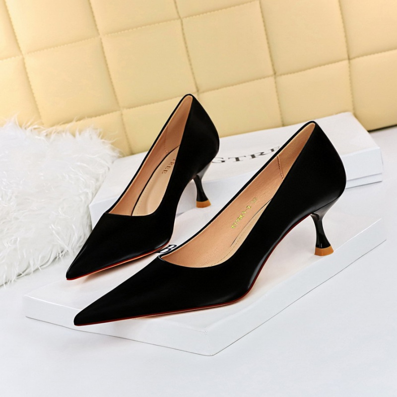 Low pointed shoes all-match simple stilettos for women