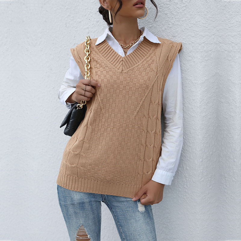 Knitted European style waistcoat twist sweater for women