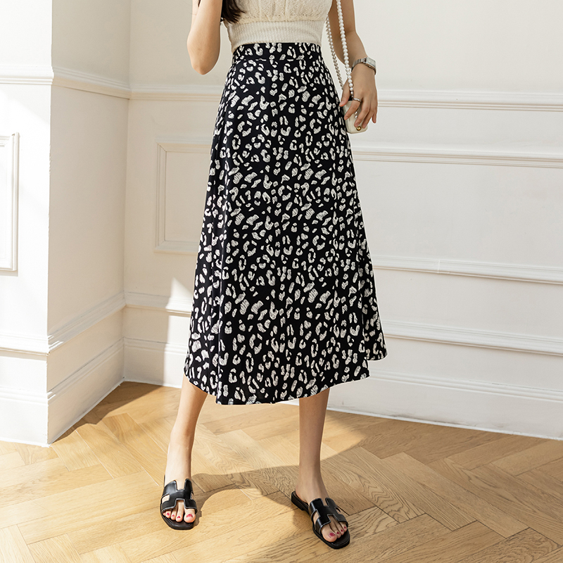 Long vacation long skirt high waist leopard skirt for women