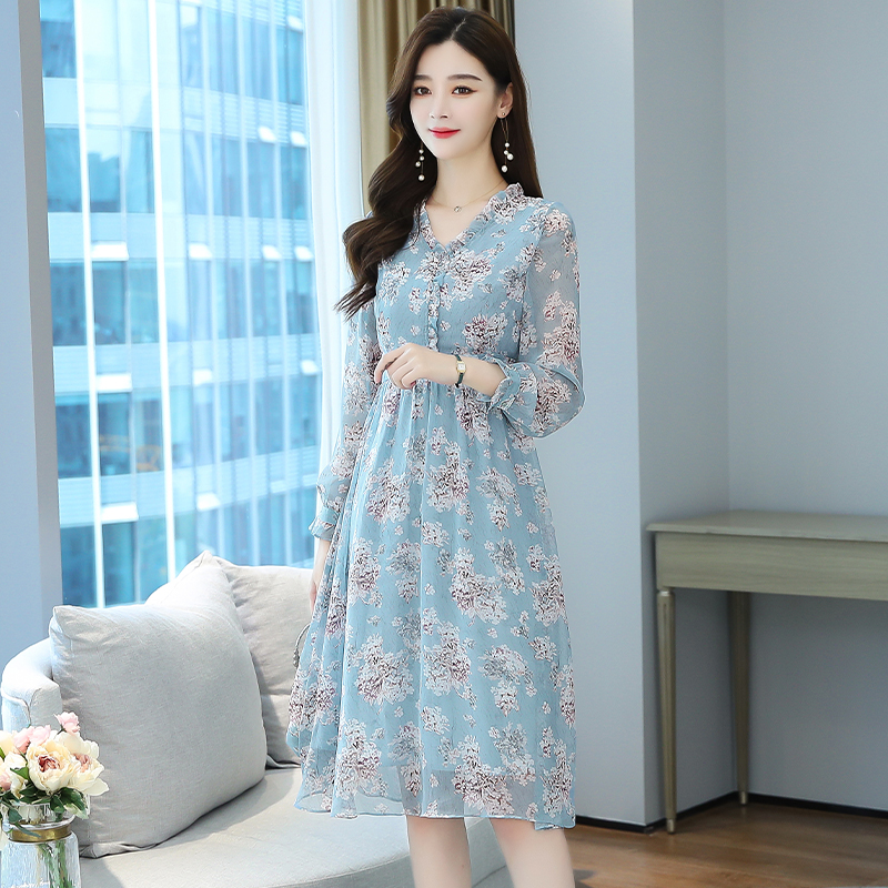 Blue long sleeve chiffon skirt slim floral dress for women