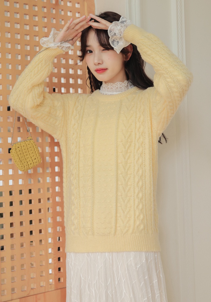 White wears outside twist tops autumn loose pullover sweater