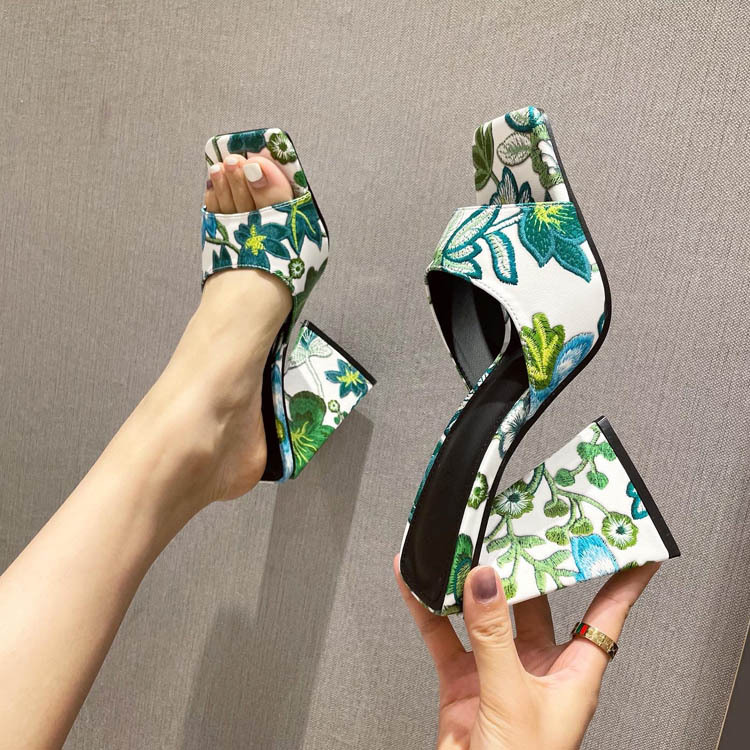 Summer high-heeled fashion printing slippers for women