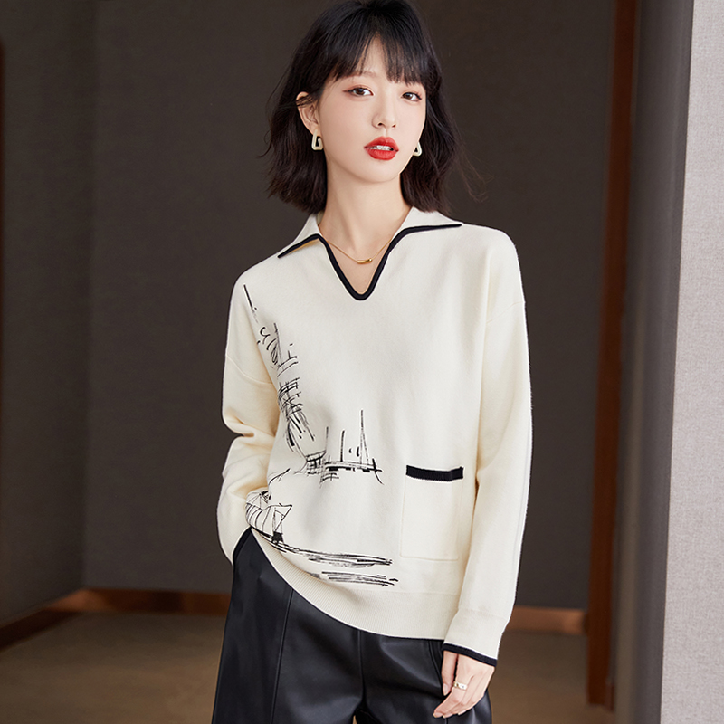 Loose autumn printing ink apricot V-neck sweater