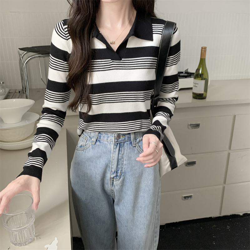 Autumn stripe knitted bottoming shirt for women