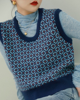 Short mixed colors waistcoat knitted round neck vest