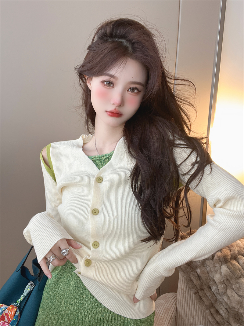 V-neck knitted sweater mixed colors strapless coat for women