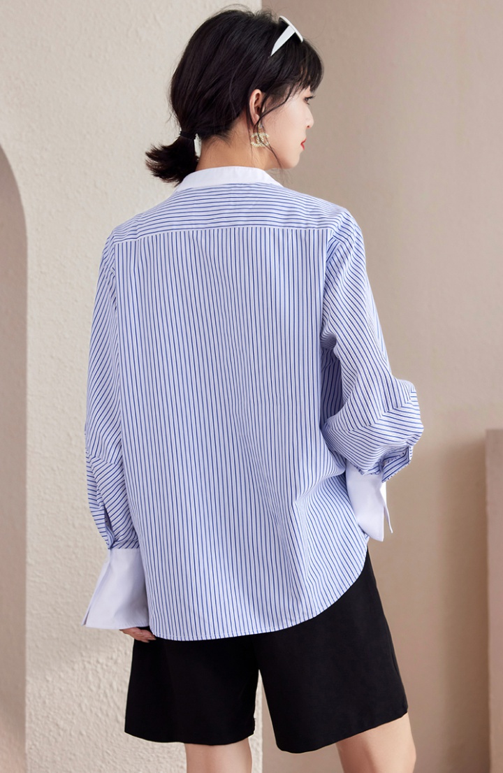Autumn round neck tops stripe blue-white shirt
