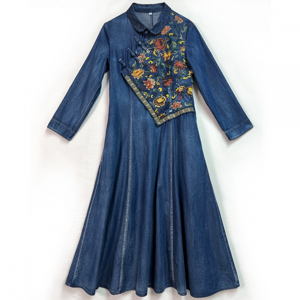 Retro embroidery autumn binding dress