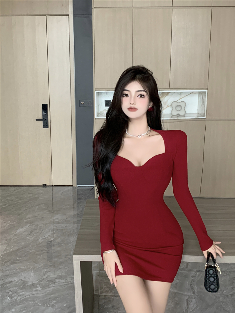 Long sleeve spring and autumn clavicle short dress