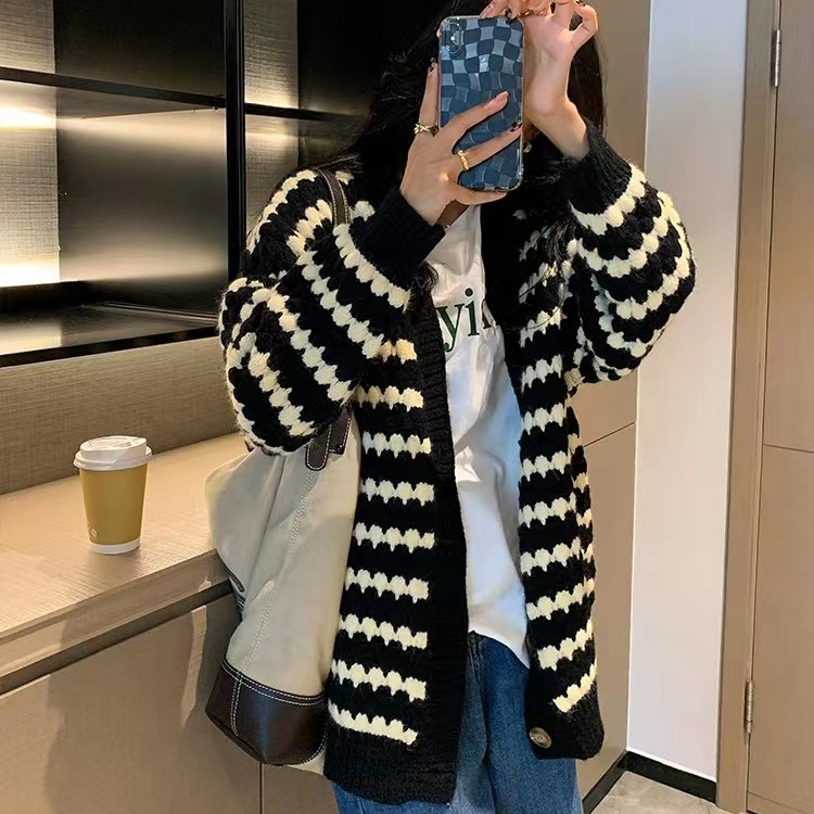 Slim Korean style knitted cardigan all-match stripe coat