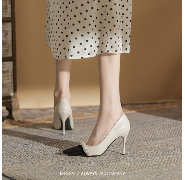 Pointed high-heeled shoes sheepskin shoes for women
