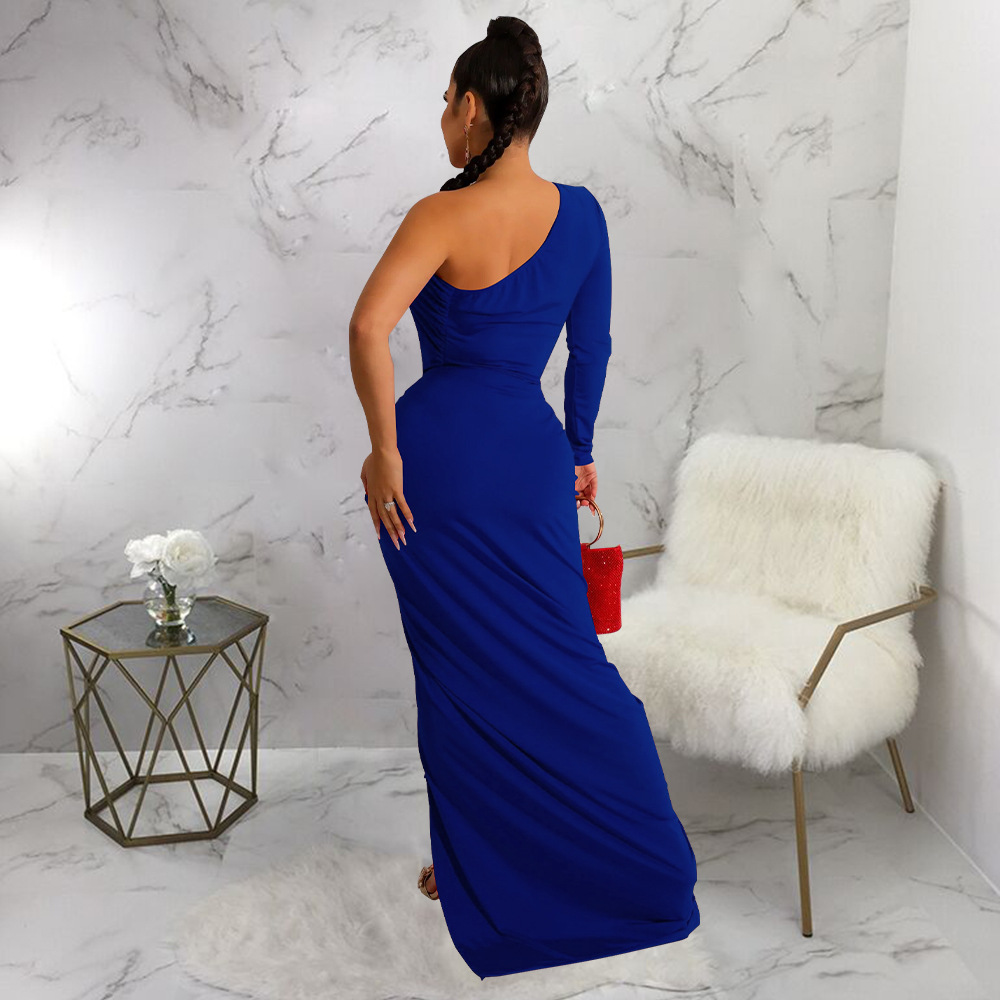 Long pure formal dress sloping shoulder dress for women