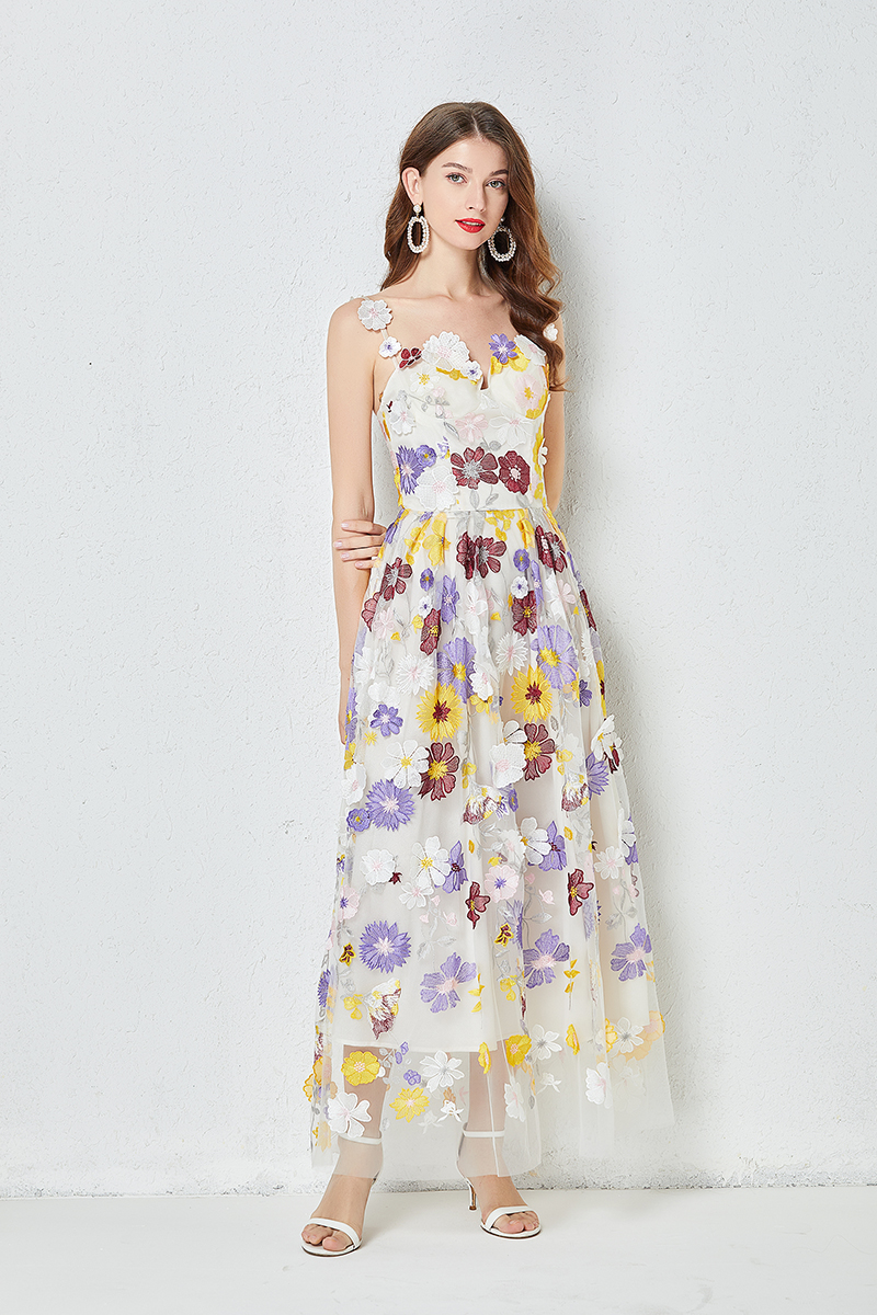 Stereoscopic dress embroidered flowers evening dress