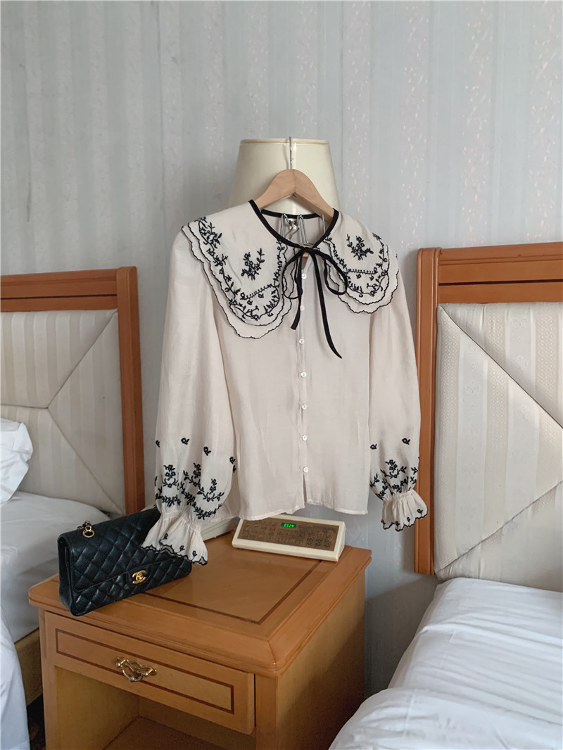France style lapel Korean style embroidery sweet shirt