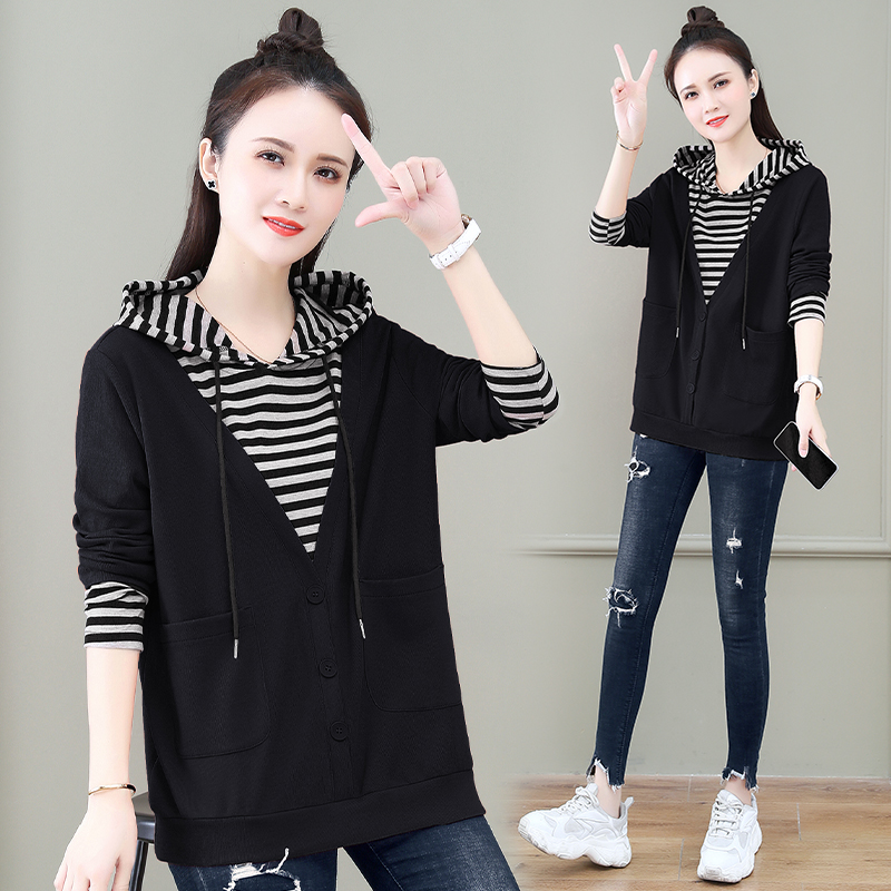 Long sleeve shirts Pseudo-two tops for women