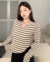 Long sleeve autumn tops stripe V-neck T-shirt for women