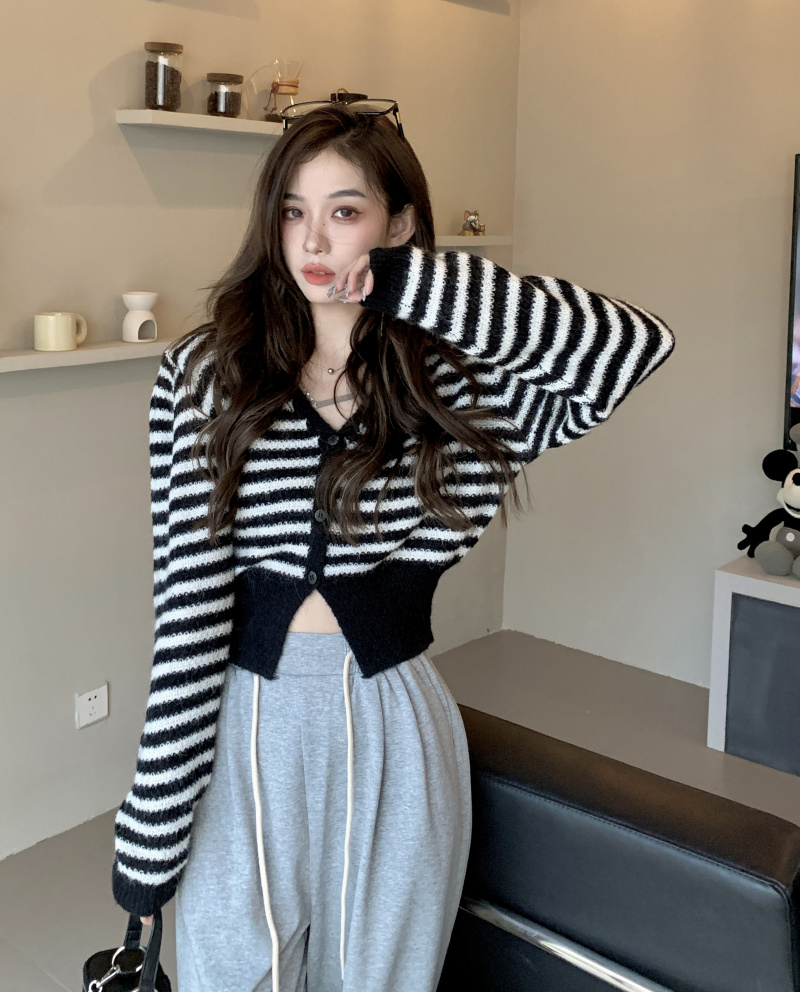 Stripe knitted sweater autumn tops