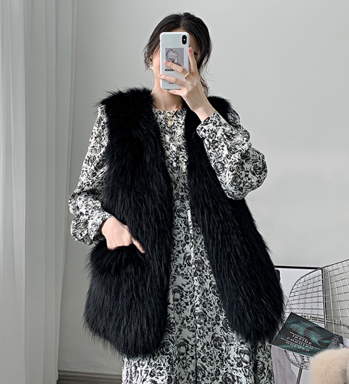 Long fox fur waistcoat raccoon fur coat for women