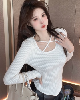 Irregular bottoming sweater for women