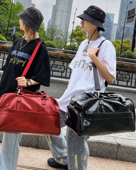 Short outdoor sports travel bag high capacity handbag for men