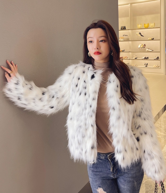 Winter fox fur overcoat elmo leopard coat for women