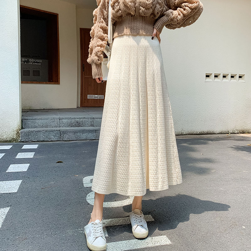 High waist pleated knitted skirt for women