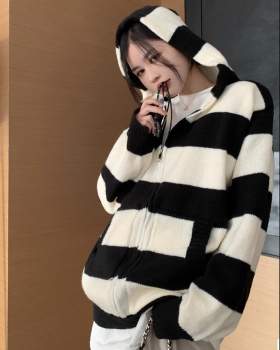 Knitted wears outside coat hooded autumn and winter sweater