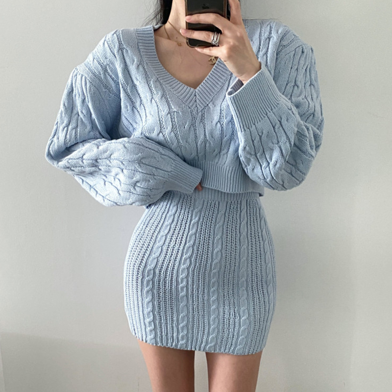 Long sleeve skirt sweater 2pcs set for women