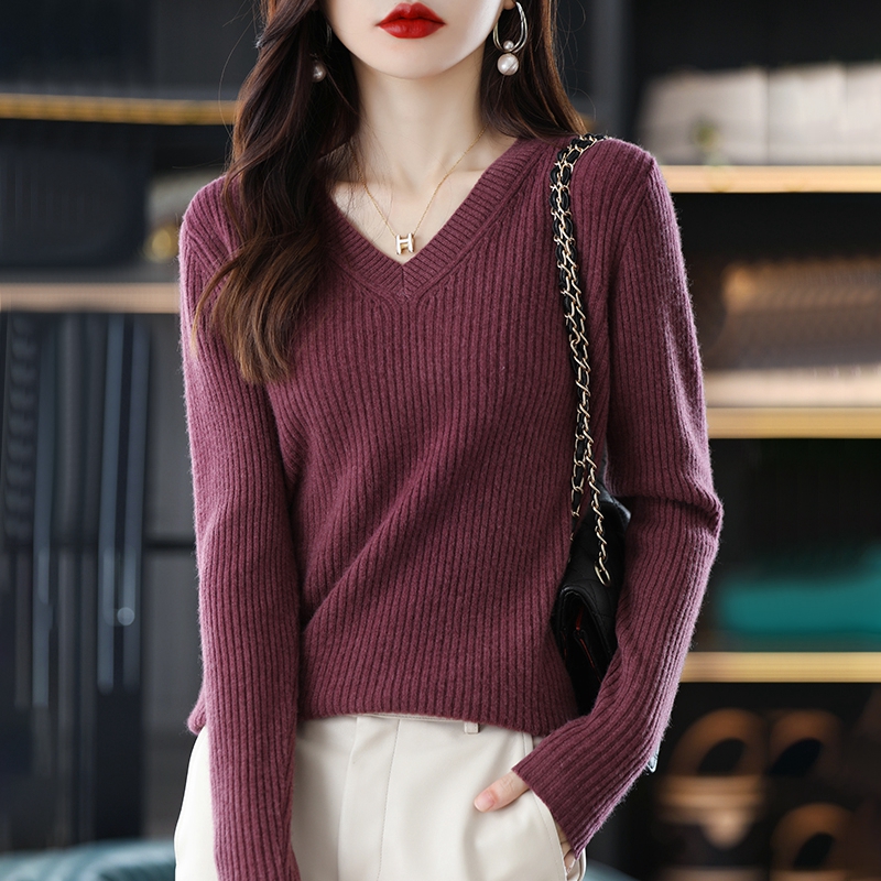 Slim thermal temperament V-neck short sweater for women